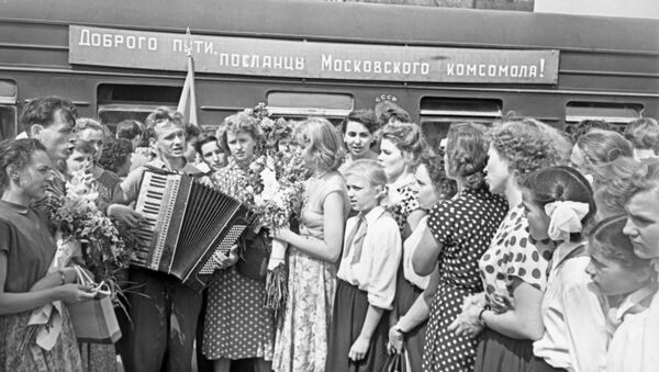 Праводзіны на камсамольскую будоўлю ў Сібір, 50-я гады - Sputnik Беларусь