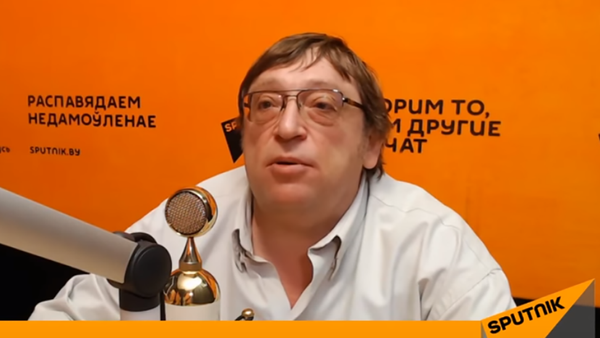 Доктор гуманитарных наук, политический аналитик Александр Федута - Sputnik Беларусь