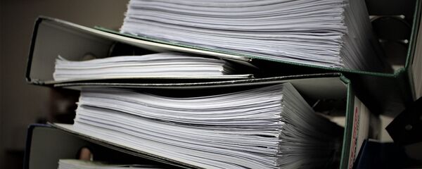 Тэчкі з дакументамі, архіўнае фота - Sputnik Беларусь