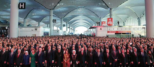 В Стамбуле открылся будущий крупнейший аэропорт мира‍ - Sputnik Беларусь