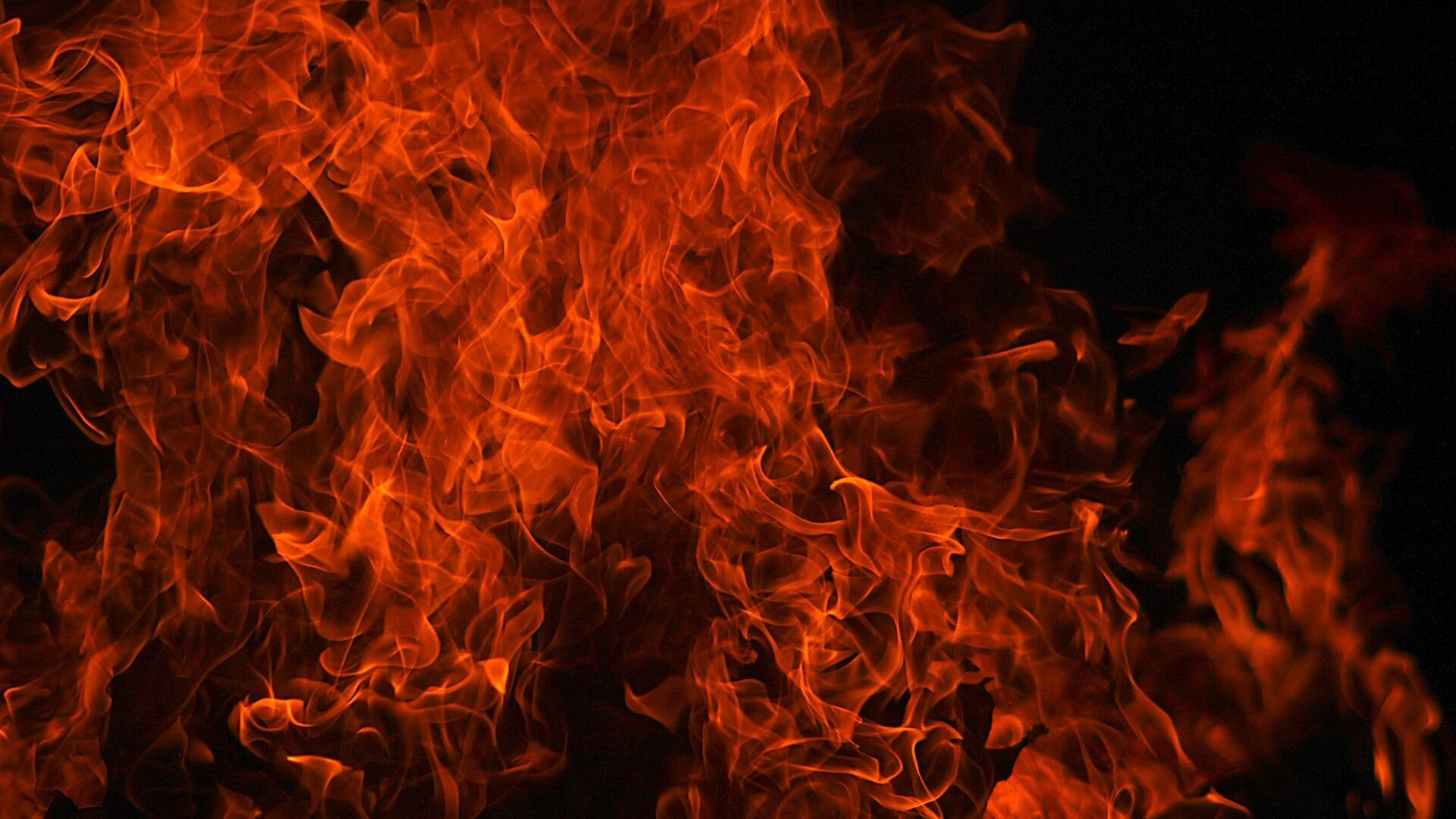 Пожар произошел на заводе "Кроноспан" в Могилеве (видео) - 17.03.2022, Sputnik Беларусь