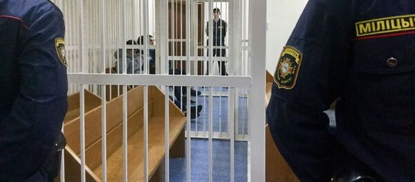 Обвиняемые в зале суда - Sputnik Беларусь