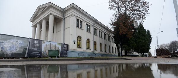 Здание бывшего аэропорта Минск -1 - Sputnik Беларусь