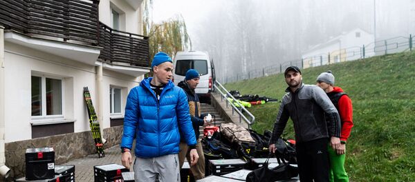 Белорусские биатлонисты отправились в Контиолахти на последний сбор - Sputnik Беларусь