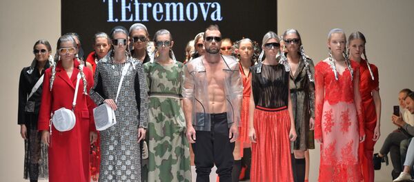 Показ коллекции T.Efremova - Sputnik Беларусь