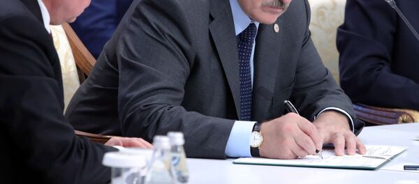 Президент Беларуси Александр Лукашенко - Sputnik Беларусь