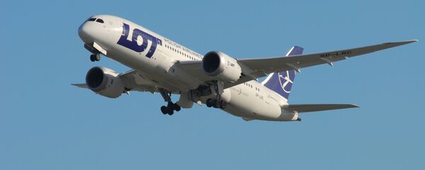 Самолет компании LOT - Sputnik Беларусь