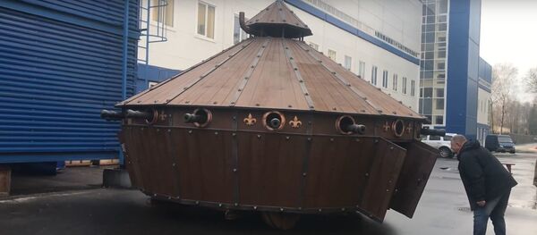 Беларусьфільм стварыў танк па эскізах да Вінчы для новага фільма Беларусьфільм стварыў танк па эскізах да Вінчы для новага фільма - Sputnik Беларусь
