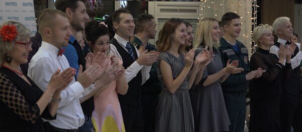 Танцевальный марафон Серьезные отношения прошел в Минске  - Sputnik Беларусь