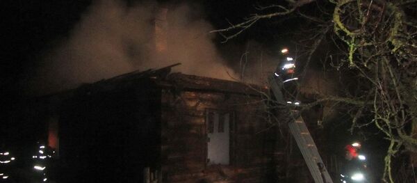 Пожар в жилом доме в деревне Вертелишки - Sputnik Беларусь