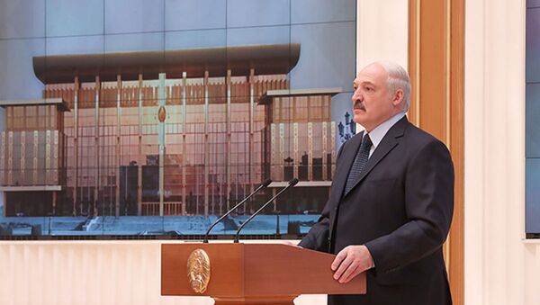 Александр Лукашенко на Республиканском семинаре-совещании о повышении эффективности строительного комплекса Беларуси - Sputnik Беларусь