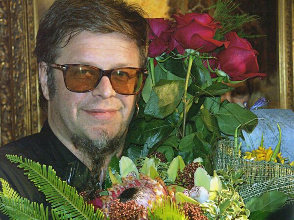 Поэт, композитор и певец Борис Гребенщиков во время неофициального празднования своего пятидесятилетия, 2003 год. - Sputnik Беларусь