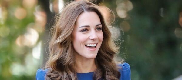 Кэтрин, герцогиня Кембриджская, посещает Императорский военный музей в Лондоне Кэтрин, герцогиня Кембриджская, посещает Императорский военный музей в Лондоне - Sputnik Беларусь