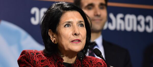 Кандидат в президенты, лидер партии Путь Грузии Саломе Зурабишвили Кандидат в президенты, лидер партии Путь Грузии Саломе Зурабишвили - Sputnik Беларусь