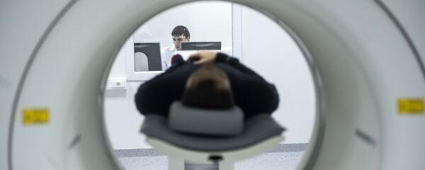 Каждый белорус может бесплатно пройти исследование МРТ по направлению врача при наличии у него показаний на это исследование  - Sputnik Беларусь