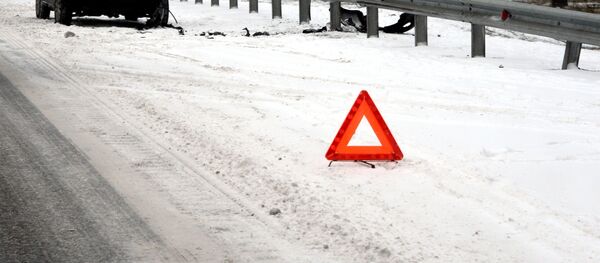 Ухудшение погодных условий привело к всплеску ДТП - Sputnik Беларусь