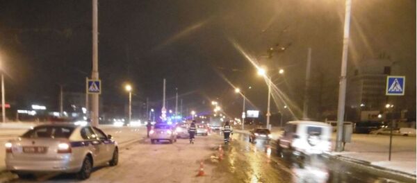 Легковушка сбила школьника на переходе в Витебске - Sputnik Беларусь