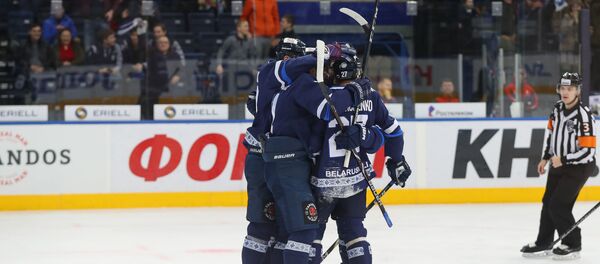 Хоккеисты минского Динамо - Sputnik Беларусь
