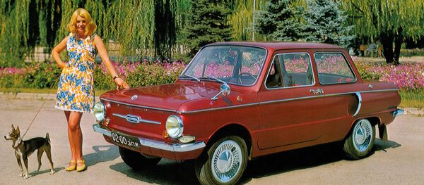 Реклама советского автомобиля ЗАЗ-968 - Sputnik Беларусь
