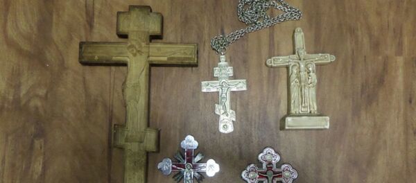 Чтобы войти в доверие, обвиняемый использовал церковное одеяние и утварь - Sputnik Беларусь