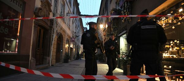 Полицейское оцепление в Страсбурге - Sputnik Беларусь