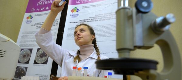 Минская школьница Лиза Шевцова - Sputnik Беларусь