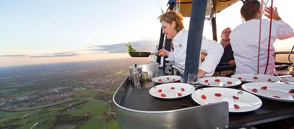 Ресторан Culiair на воздушном шаре в Нидерландах - Sputnik Беларусь