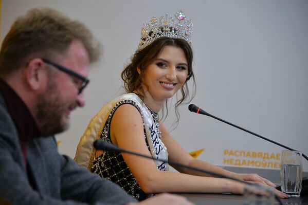 Белорусская участница знает, что жюри составляет свое впечатление об участницах еще до дефиле - Sputnik Беларусь