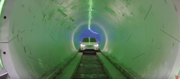 Опубликовано видео поездки Tesla в скоростном тоннеле под Лос-Анджелесом - Sputnik Беларусь