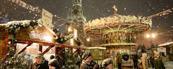 Небо в звездах: фантастическое преображение Москвы на Новый год - Sputnik Беларусь