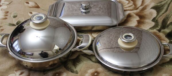 Вот так празднично выглядит новая посуда за 1000$ - Sputnik Беларусь