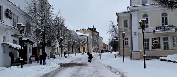 Опрос Sputnik: сколько жители Витебска готовы потратить на новогодние праздники? - Sputnik Беларусь