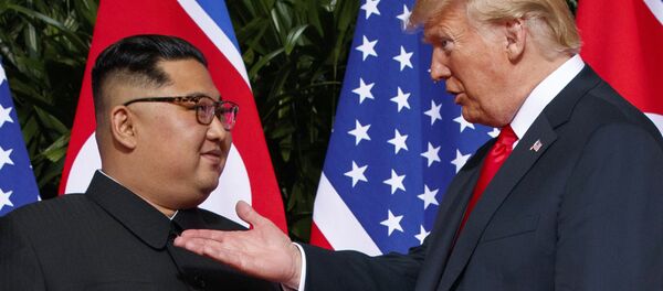 Ким Чен Ын и Дональд Трамп, архивное фото - Sputnik Беларусь