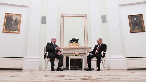 Президенты России Владимир Путин и Беларуси Александр Лукашенко на встрече в Кремле  - Sputnik Беларусь