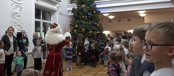 Детская Московская елка прошла В Доме Москвы  - Sputnik Беларусь