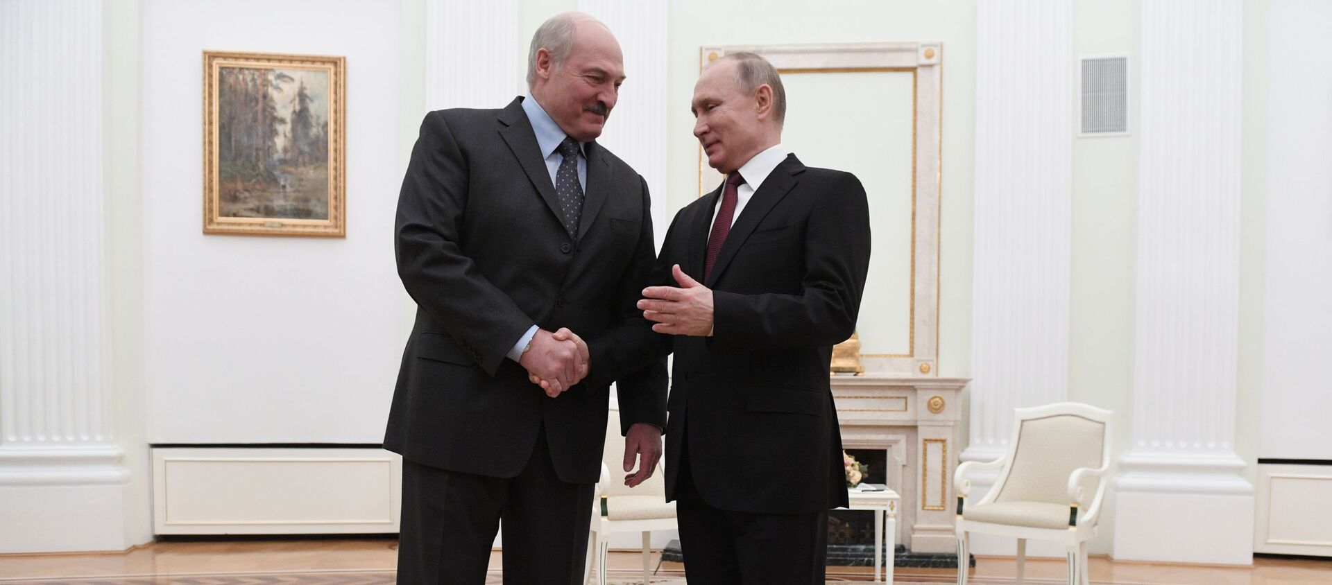 Президент РФ Владимир Путин и президент Беларуси Александр Лукашенко - Sputnik Беларусь, 1920, 18.02.2021