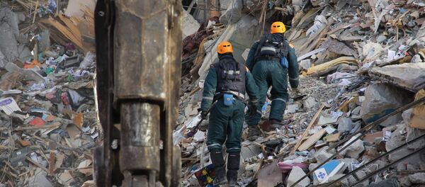 Ситуация в Магнитогорске в связи с обрушением подъезда жилого дома - Sputnik Беларусь