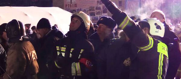 Сотрудники МЧС РФ - Sputnik Беларусь