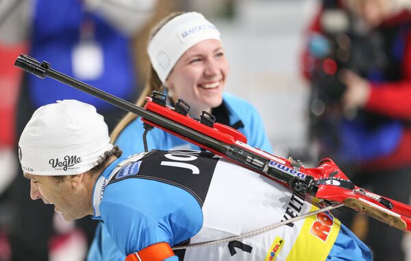 Домрачева и Шипулин не вернутся, по Фуркаду вопрос открыт Домрачева и Шипулин не вернутся, по Фуркаду вопрос открыт - Sputnik Беларусь