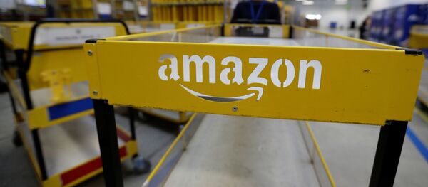 На складе компании Amazon  - Sputnik Беларусь