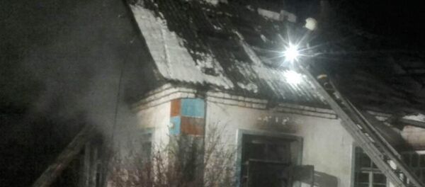 Пожар в деревне Корсаки  - Sputnik Беларусь