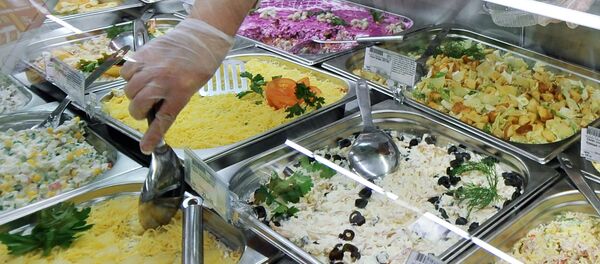 Витрина кулинарного отдела, архивное фото - Sputnik Беларусь