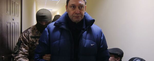 Пасяджэнне суда па справе журналіста Кірыла Вышынскага ў Херсоне Пасяджэнне суда па справе журналіста Кірыла Вышынскага ў Херсоне - Sputnik Беларусь