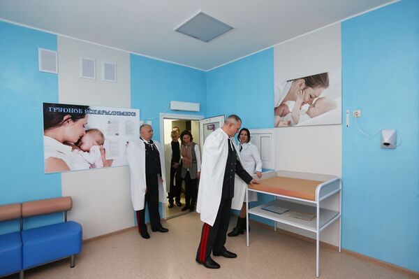 Шуневич открыл в гомельской женской колонии общежитие для мам с детьми - Sputnik Беларусь