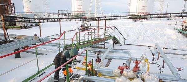 Нефтяная компания Янгпур (российский актив Белоруснефти) открыла новое месторождение нефти  - Sputnik Беларусь
