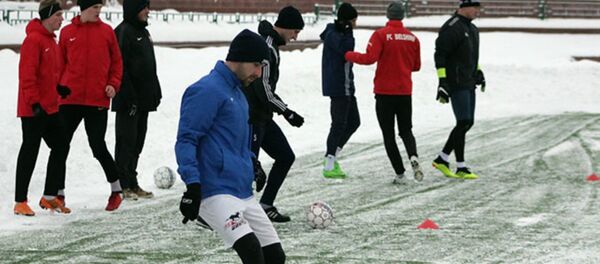 Тренировка футболистов Белшины - Sputnik Беларусь