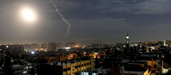 Израиль в ночь на понедельник нанес три авиационных удара по территории Сирии - Sputnik Беларусь