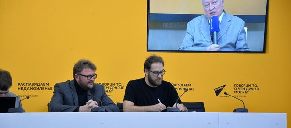 Відэамост з Анатолем Карпавым ў МПЦ Sputnik - Sputnik Беларусь