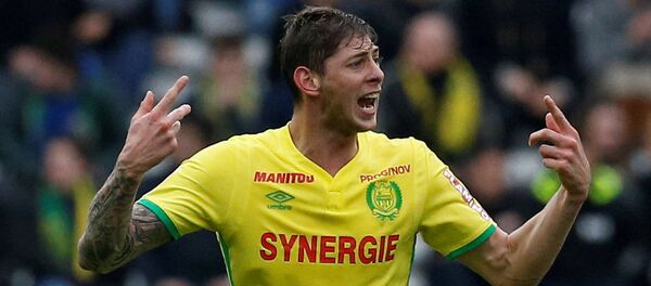 Пропавший футболист Эмилиано Сала - Sputnik Беларусь