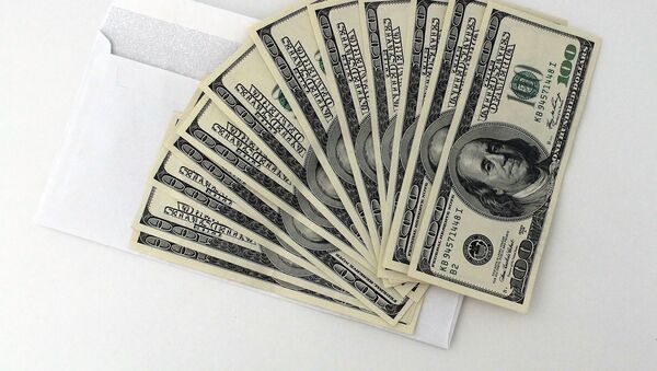 Доллары в конверте, архивное фото - Sputnik Беларусь